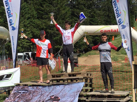 Team AAMB Mountain Dyke 43